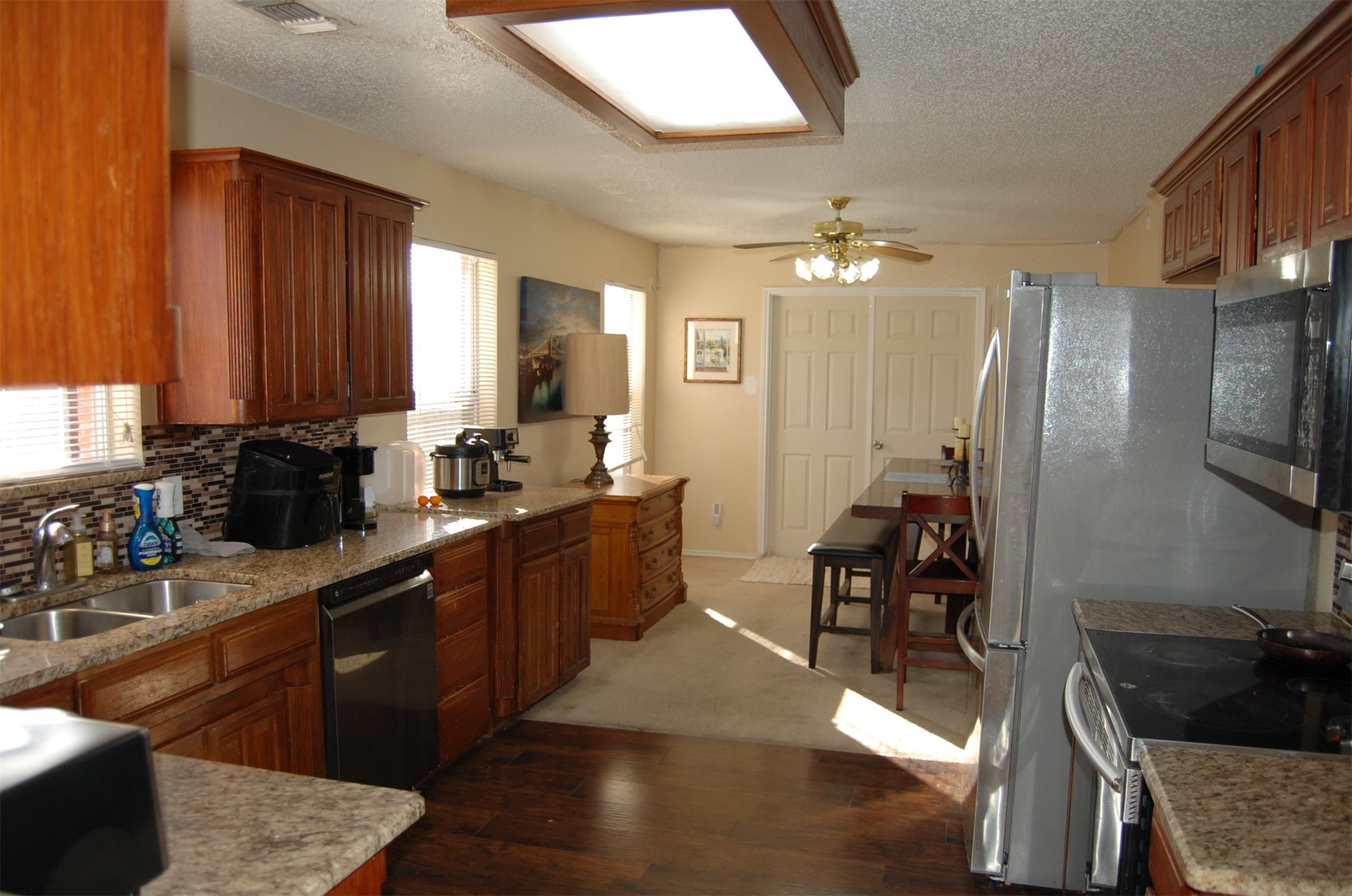 5608 Fairway Circle Haltom City TX 76117