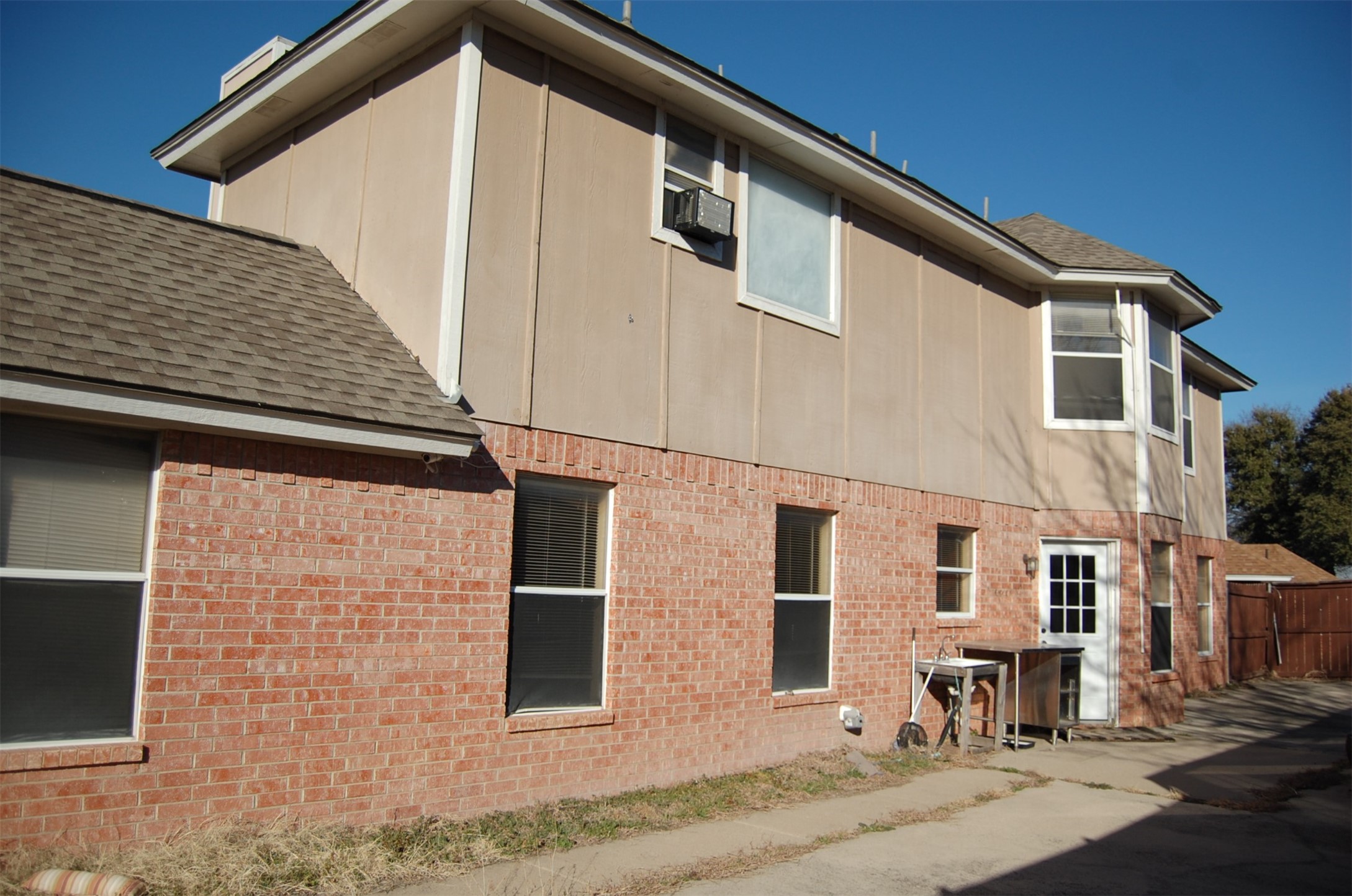 5608 Fairway Circle Haltom City TX 76117
