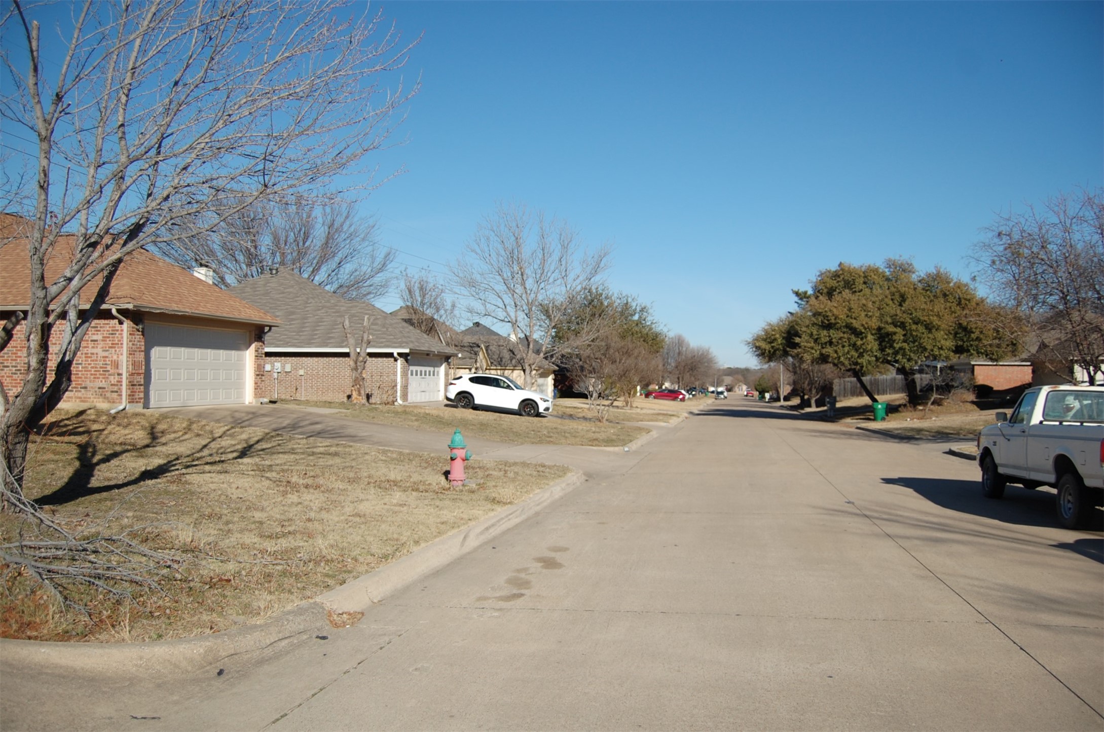 5608 Fairway Circle Haltom City TX 76117