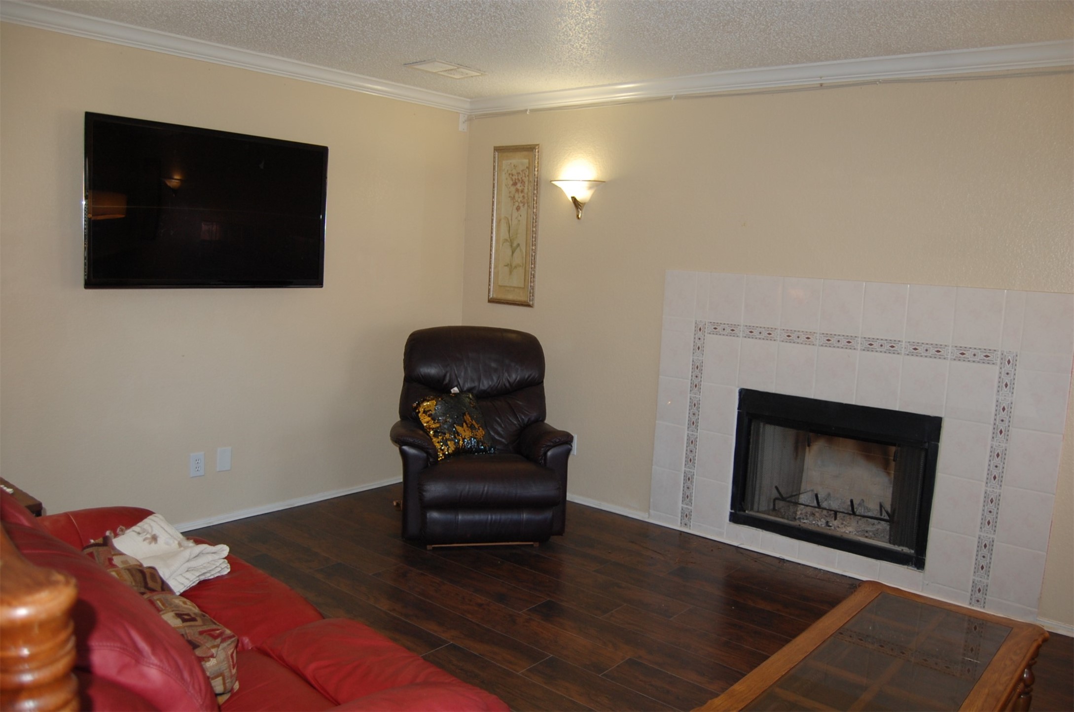 5608 Fairway Circle Haltom City TX 76117
