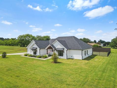 11 Nicklaus Drive Sulphur Springs TX 75482