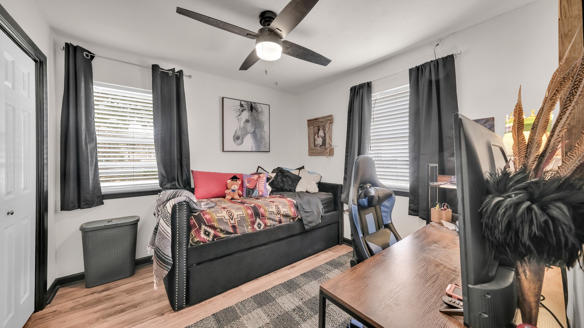 506 E Barton Street Granbury TX 76048