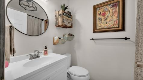 506 E Barton Street Granbury TX 76048