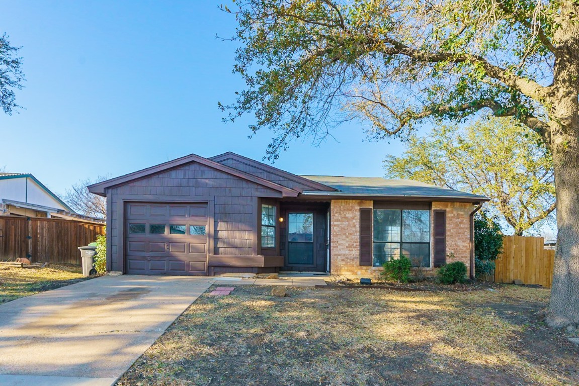 4241 Spindletree Lane Fort Worth TX 76137