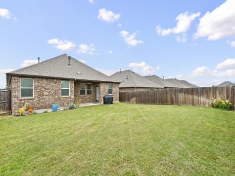 3004 Bar H Avenue Aubrey TX 76227