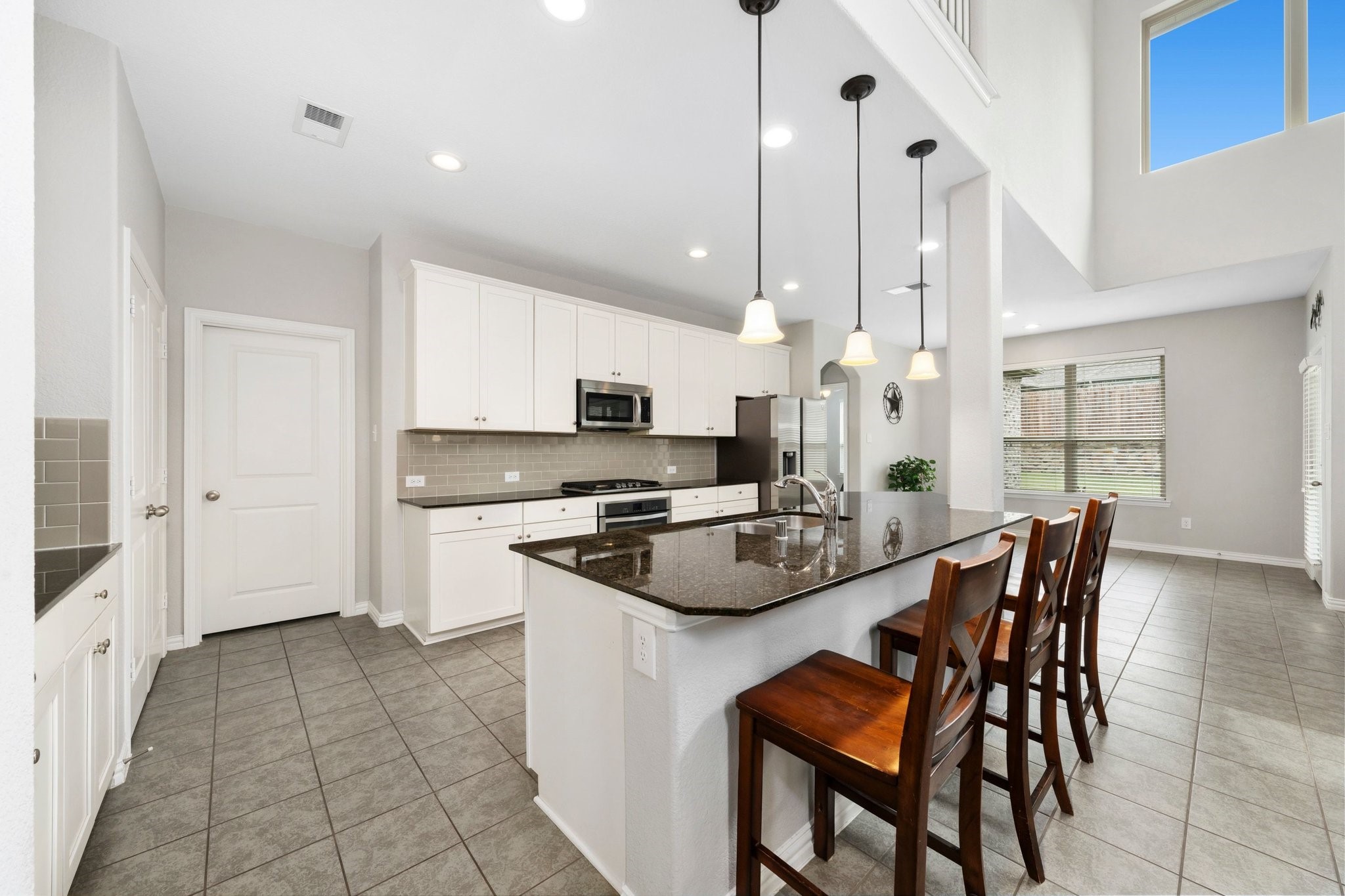 1712 Jessie Lane Mckinney TX 75071