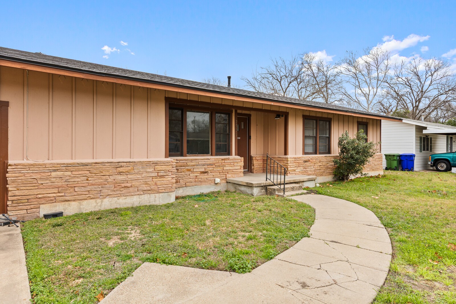2506 S 24th Street Waco TX 76706