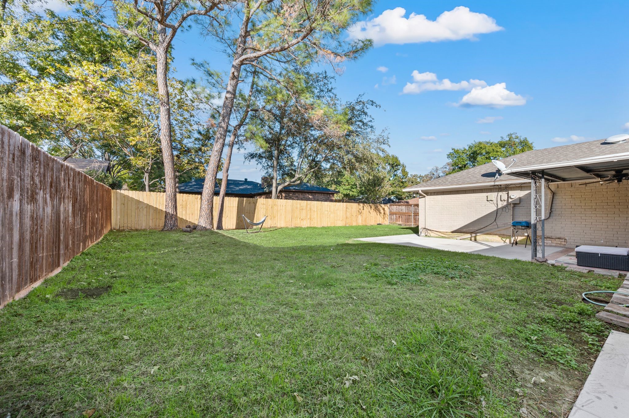 1723 Post Oak Drive Bedford TX 76021
