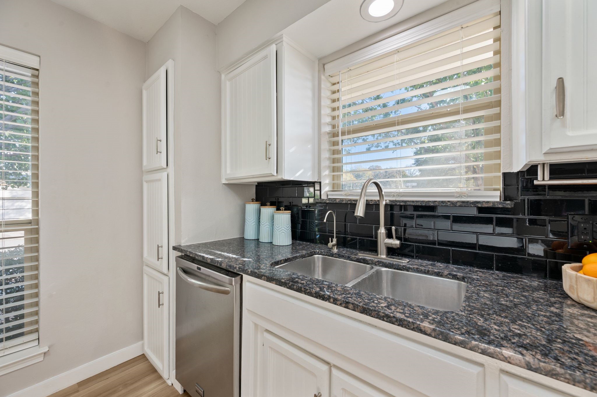 1723 Post Oak Drive Bedford TX 76021