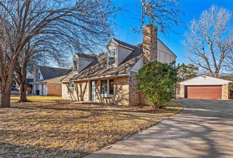 1613 Timbercreek Road Benbrook TX 76126