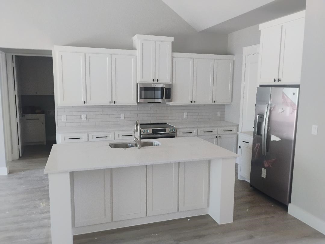 192 Johnston Lane Runaway Bay TX 76426