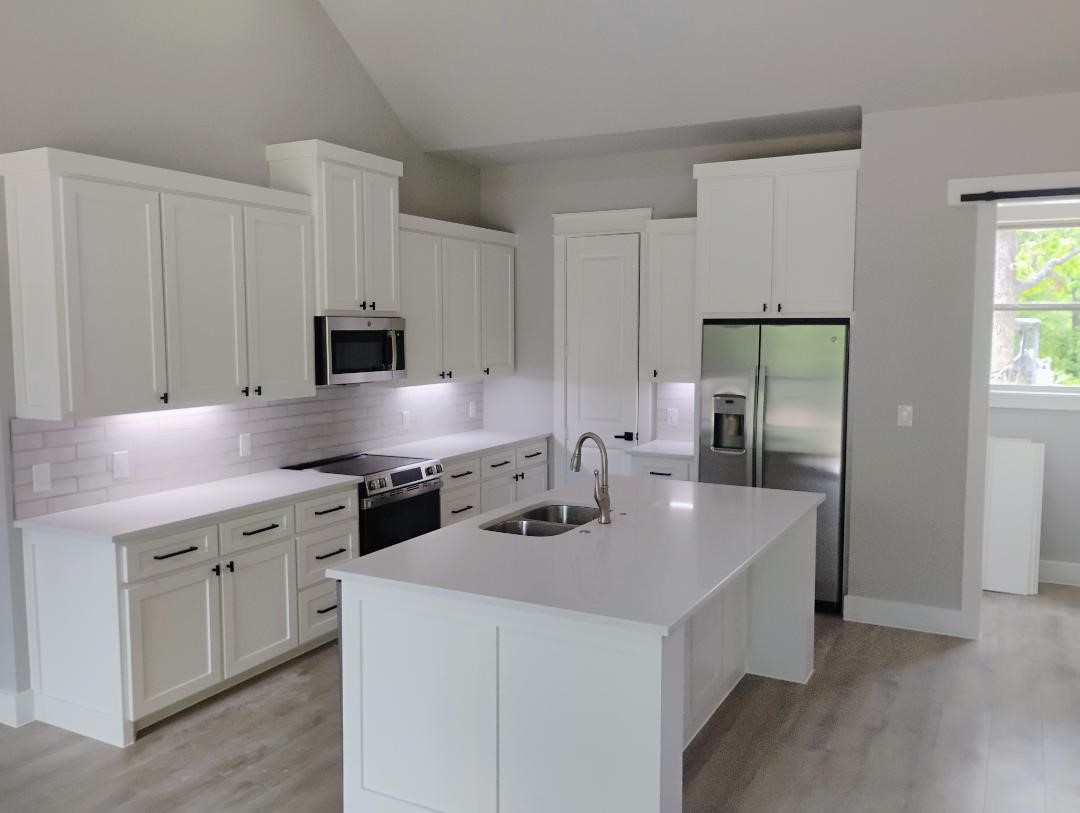 192 Johnston Lane Runaway Bay TX 76426