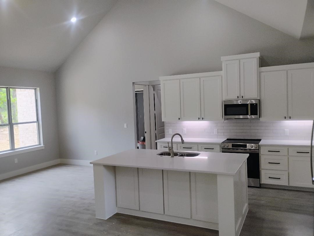 192 Johnston Lane Runaway Bay TX 76426