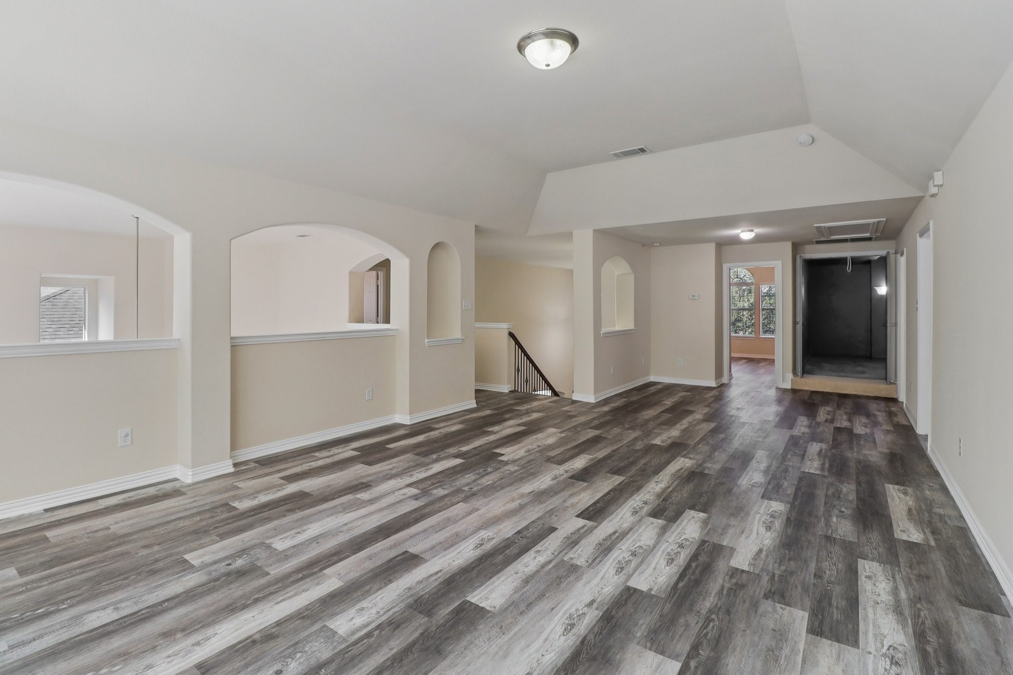 6207 Weaver Drive Arlington TX 76001