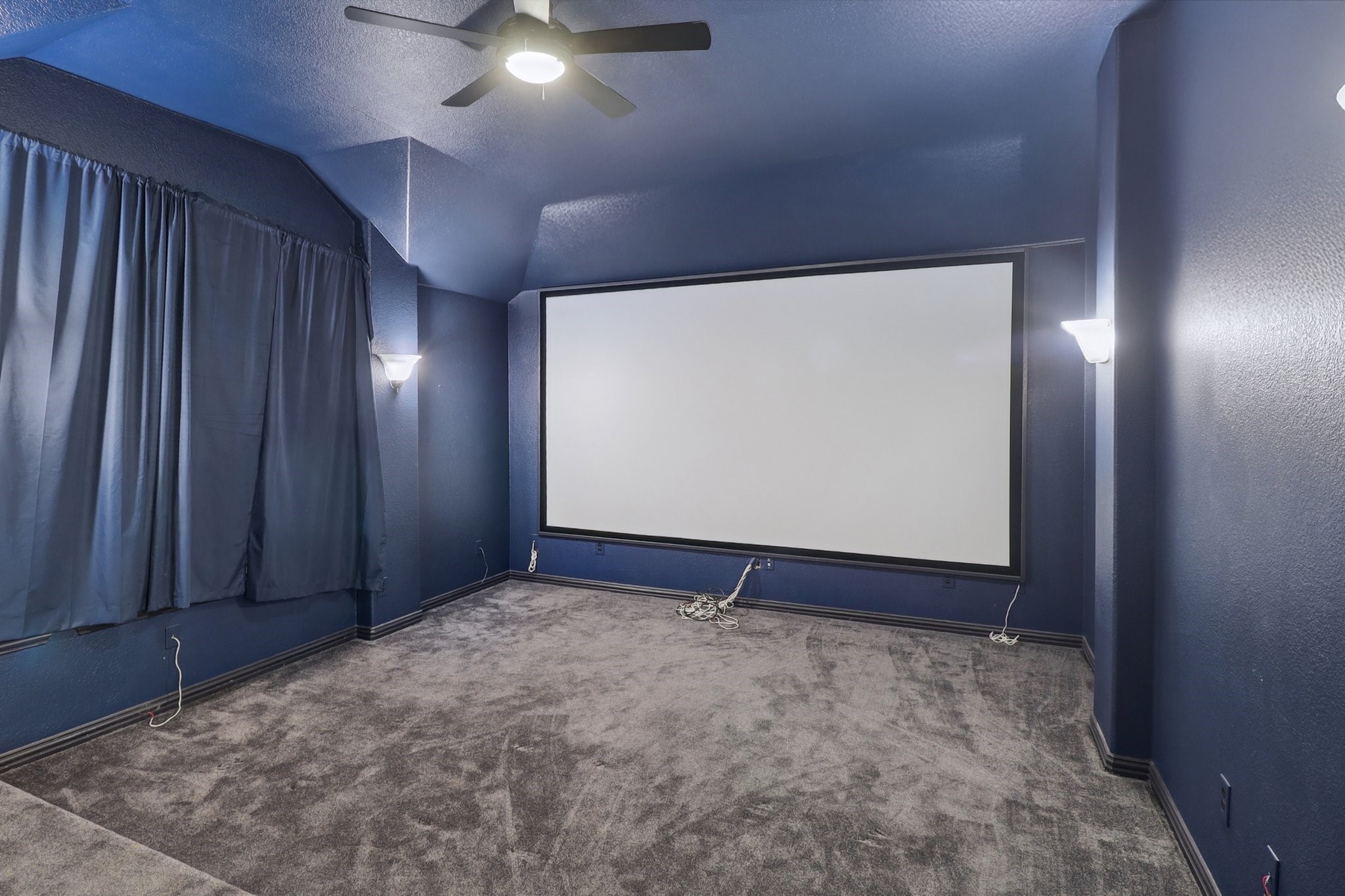 6207 Weaver Drive Arlington TX 76001