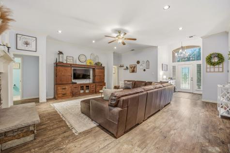 3625 Four Trees Drive Weatherford TX 76087