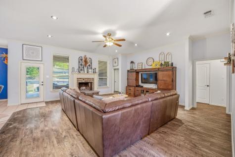 3625 Four Trees Drive Weatherford TX 76087