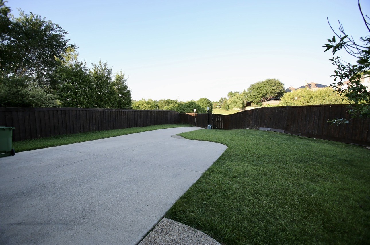 3748 Muirfield Drive Carrollton TX 75007