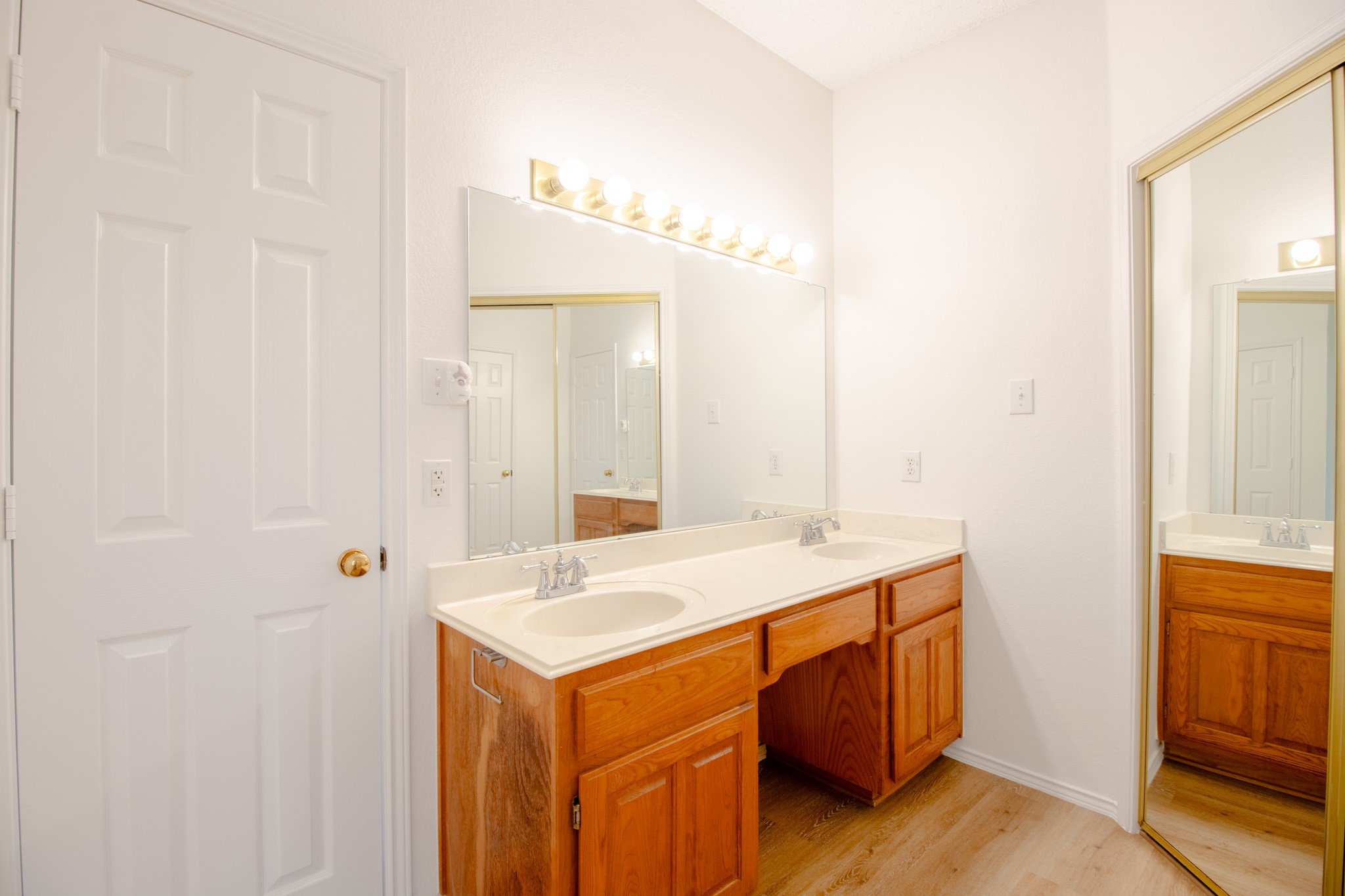 4108 Hideaway Drive Arlington TX 76017
