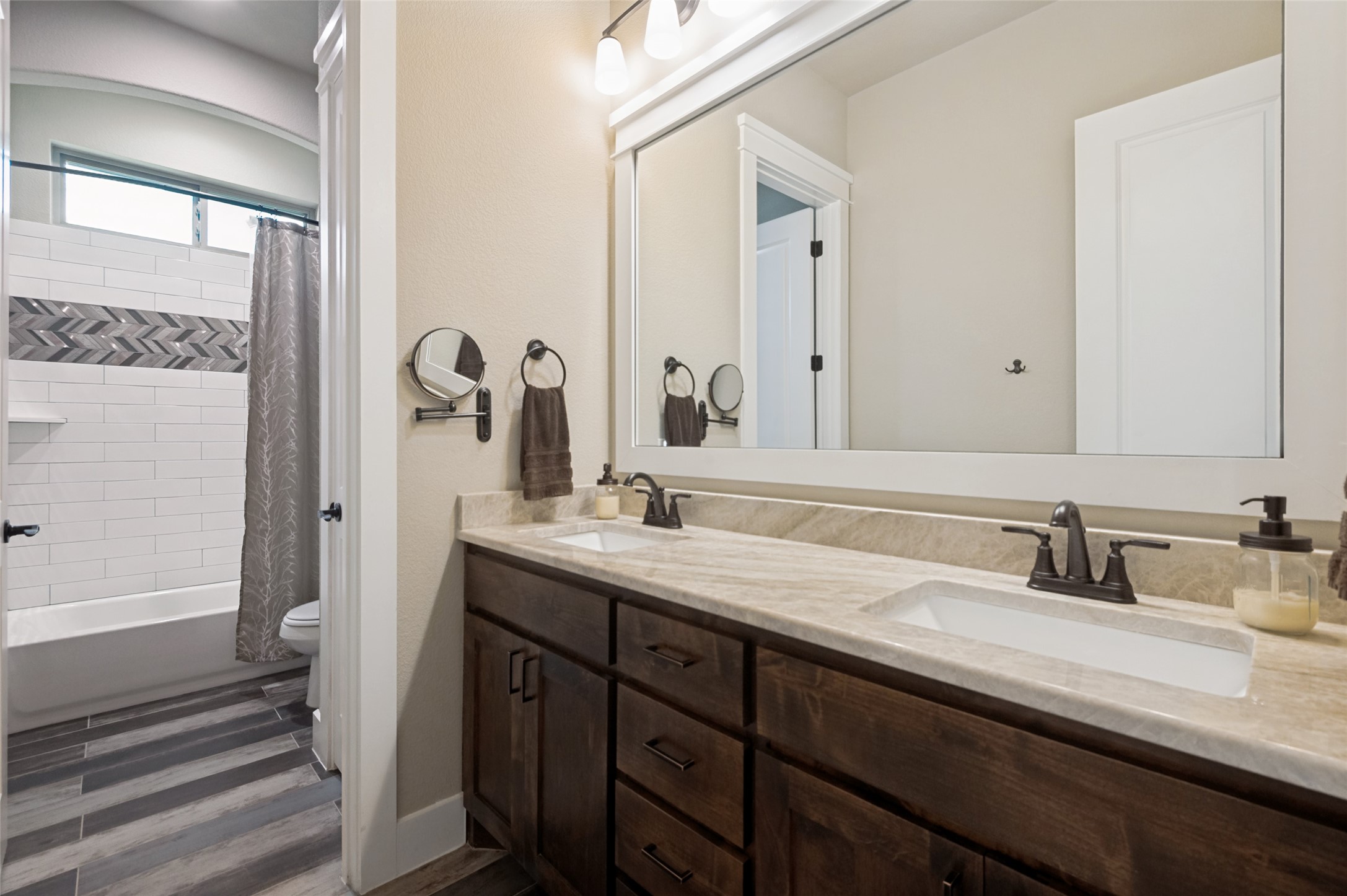 850 Horseshoe Meadows Drive Waxahachie TX 75167