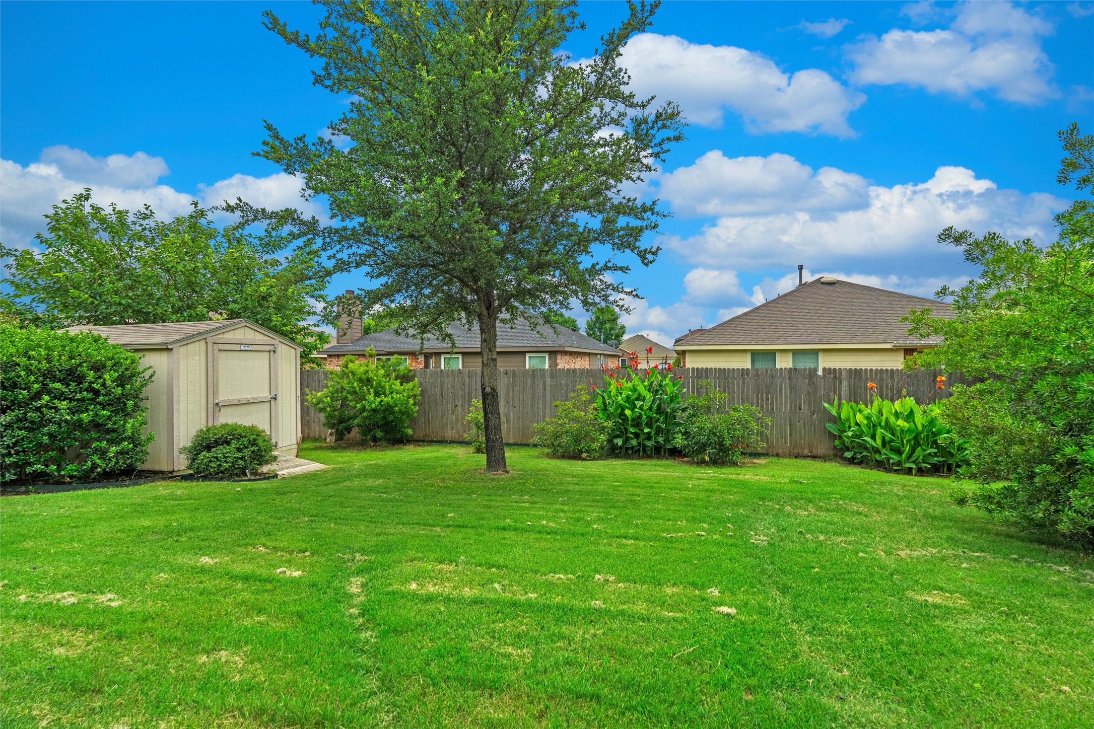 10404 Lake Brook Drive Fort Worth TX 76053