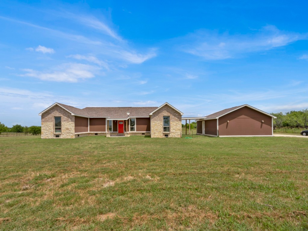 9372 NE County Road 1060 Rice TX 75155