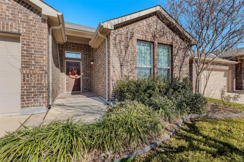 2457 Clay Creek Lane Fort Worth TX 76177