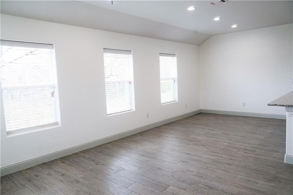 424 E Nelson Street Denison TX 75021