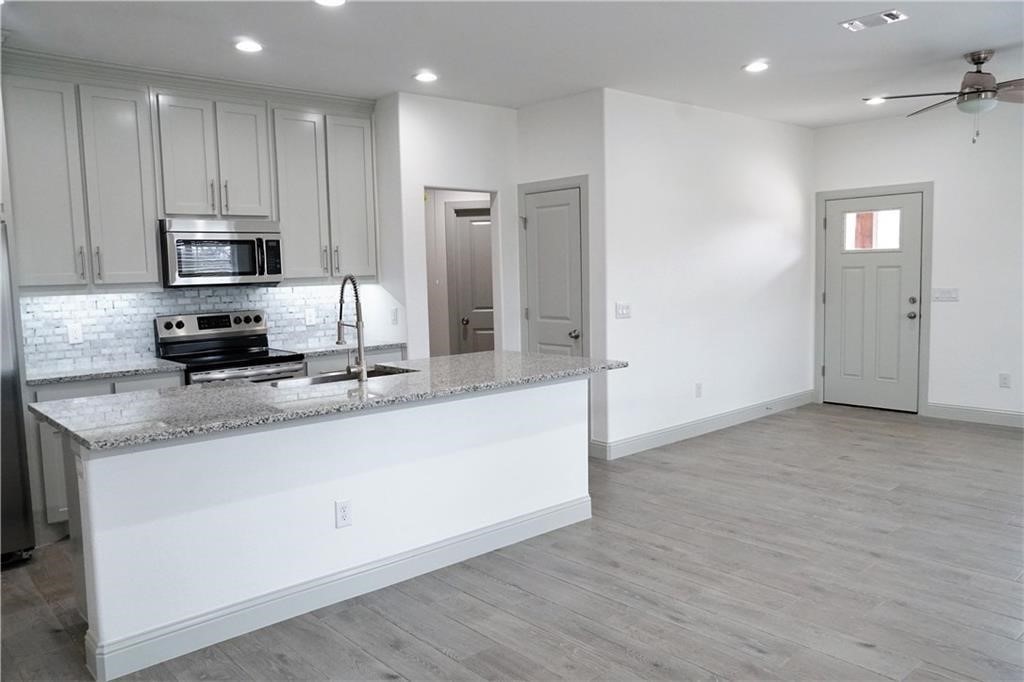 424 E Nelson Street Denison TX 75021