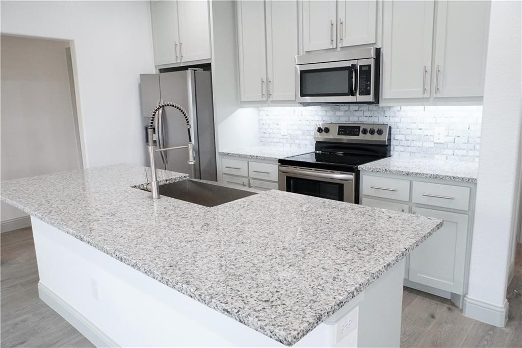 424 E Nelson Street Denison TX 75021