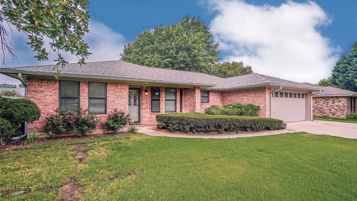 1810 N Cypress Avenue Stephenville TX 76401
