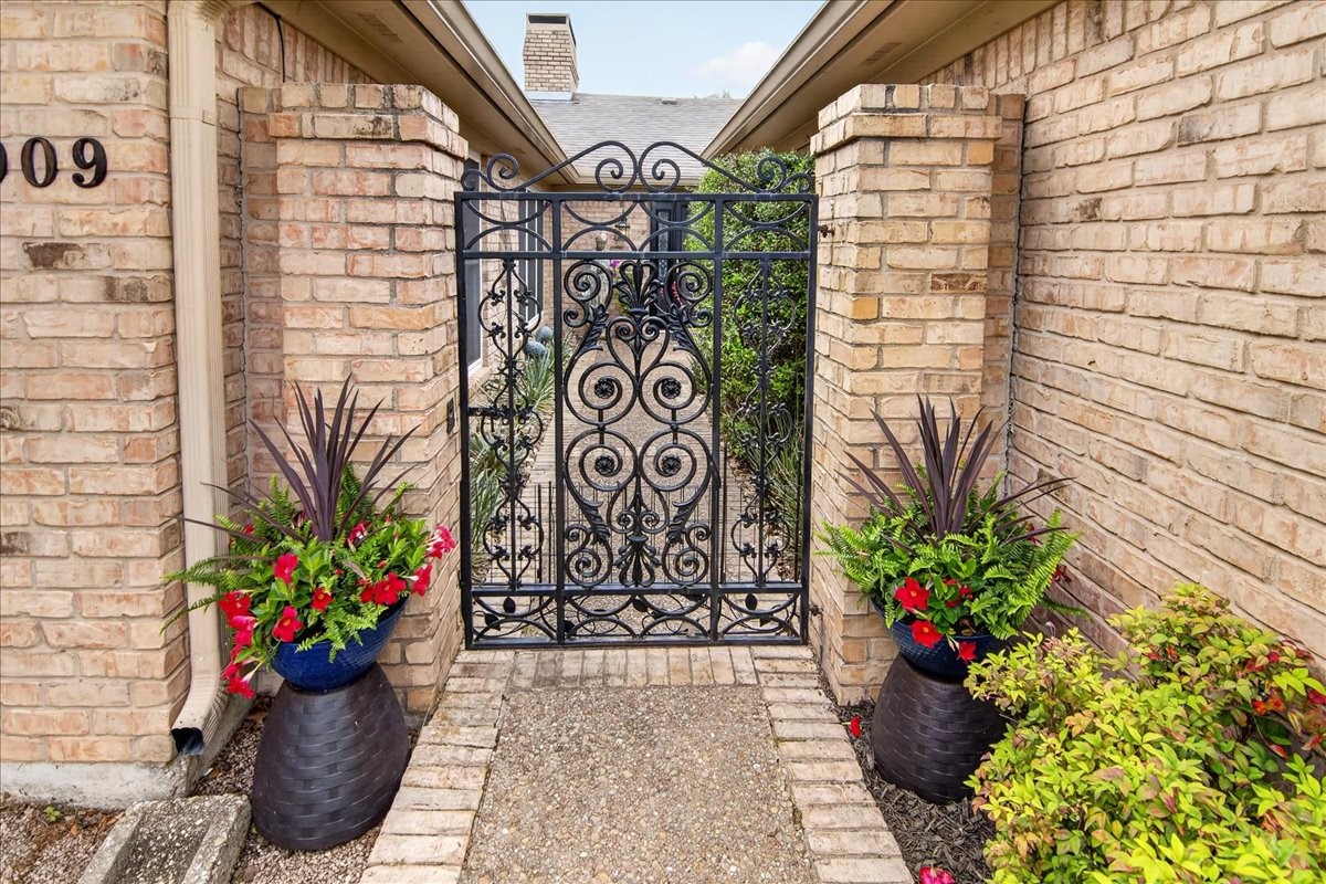 3909 Old Mill Road Waco TX 76710