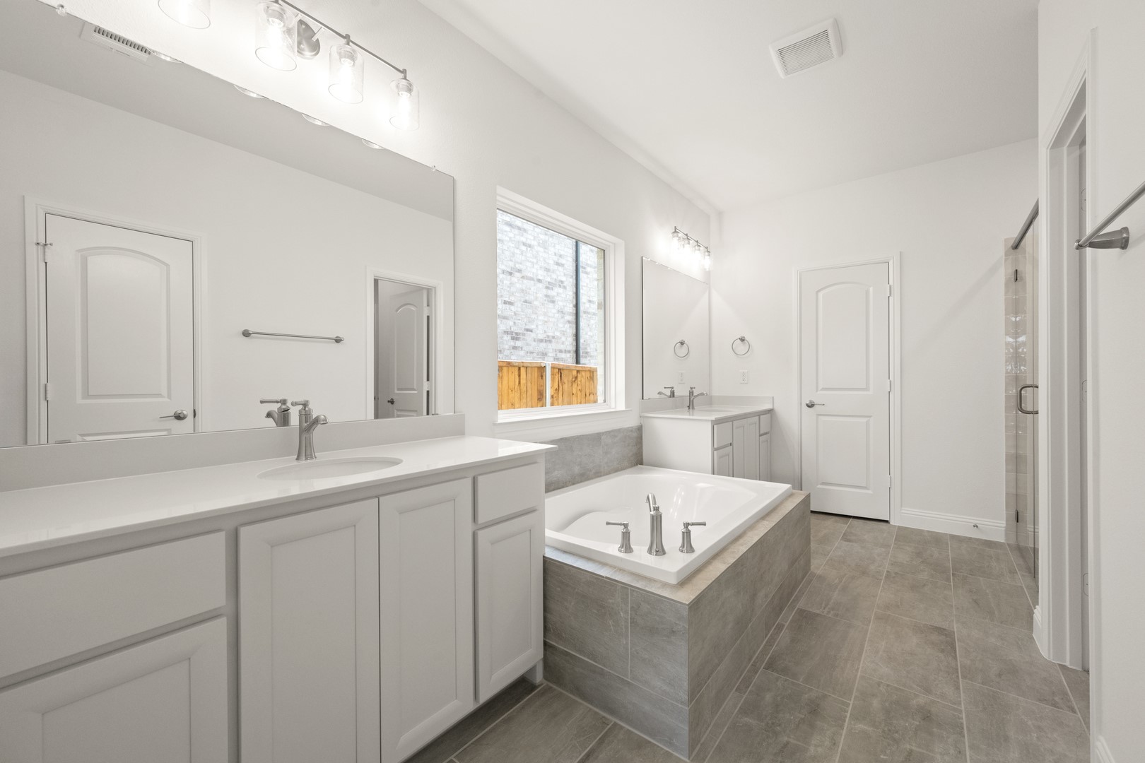 1022 Wheatland Drive Justin TX 76247