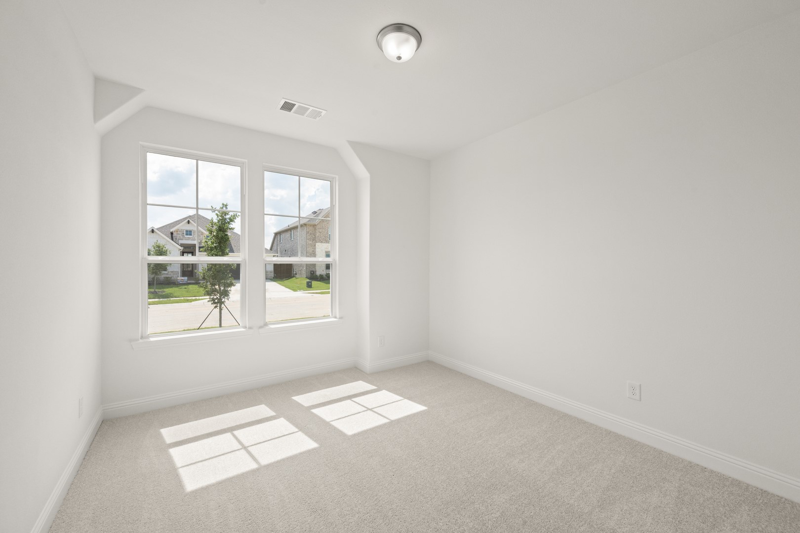1022 Wheatland Drive Justin TX 76247