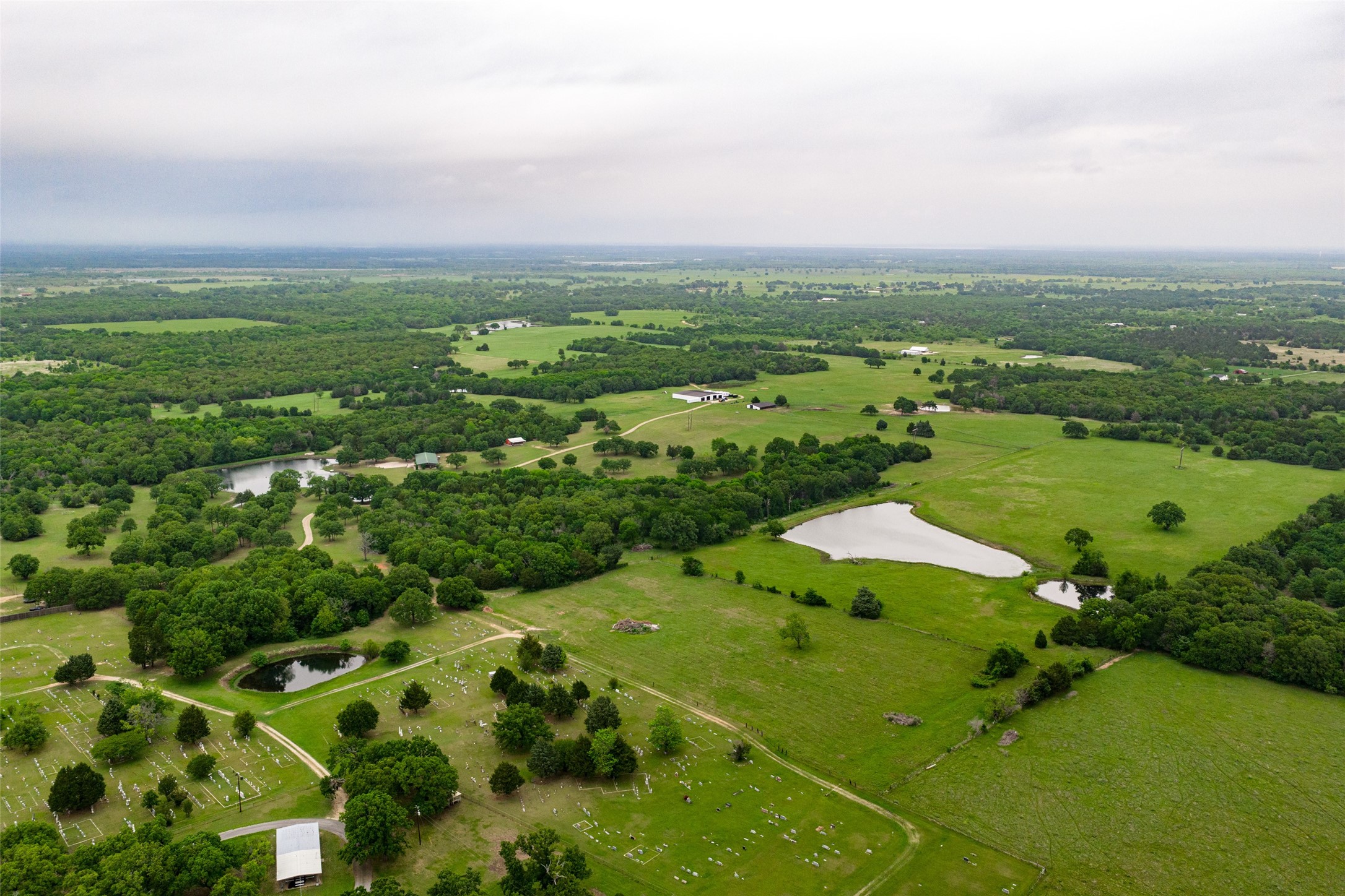 5531 NE County Road 3130 Kerens TX 75144