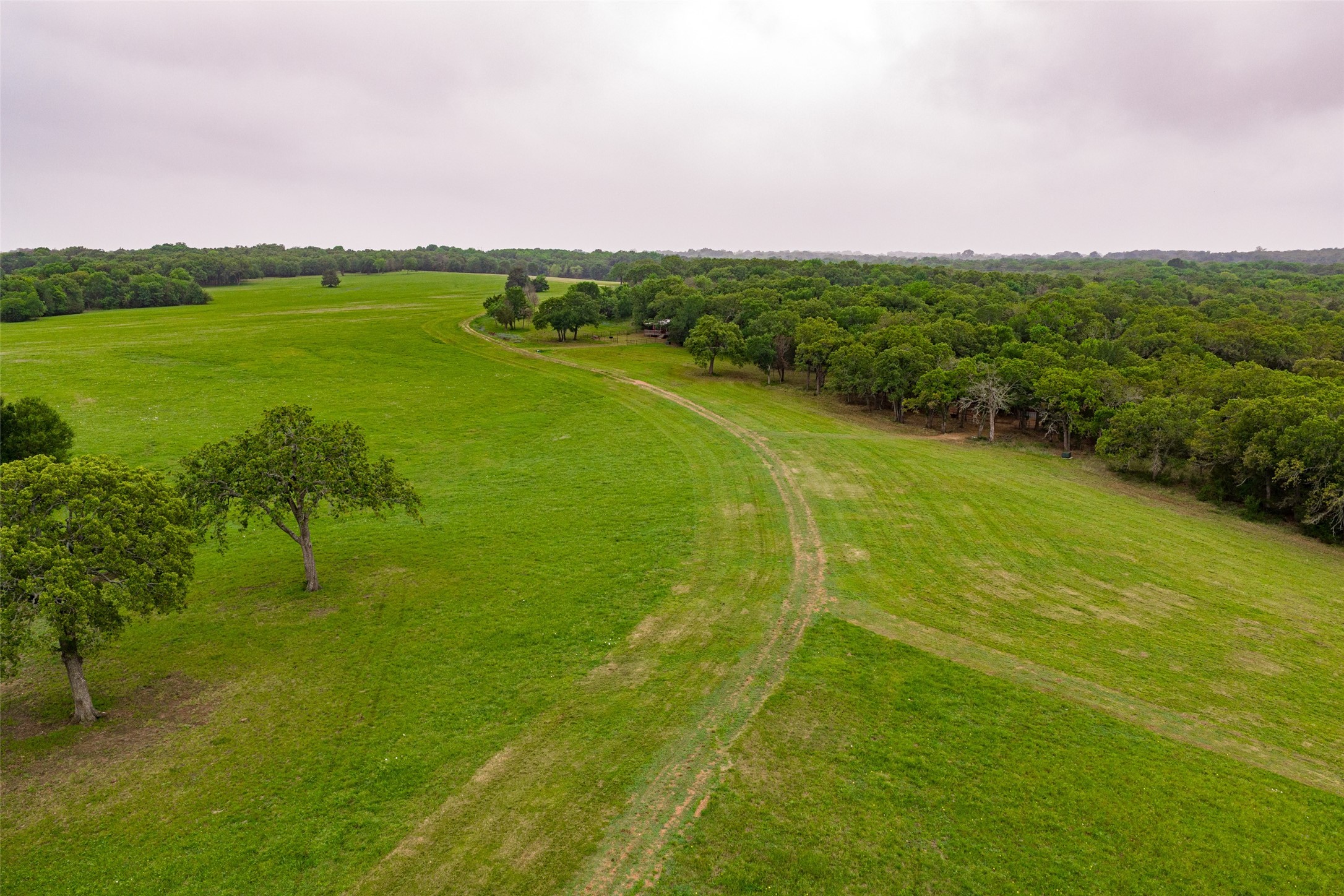 5531 NE County Road 3130 Kerens TX 75144