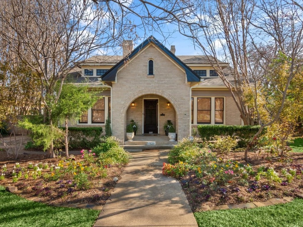 5926 Reiger Avenue Dallas TX 75214