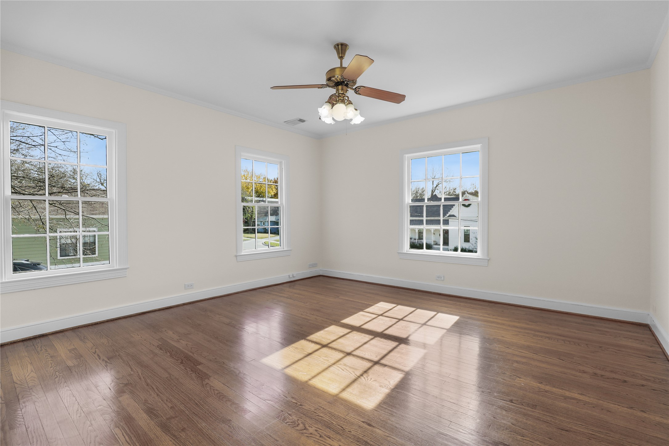 1102 Howell Street Mckinney TX 75069