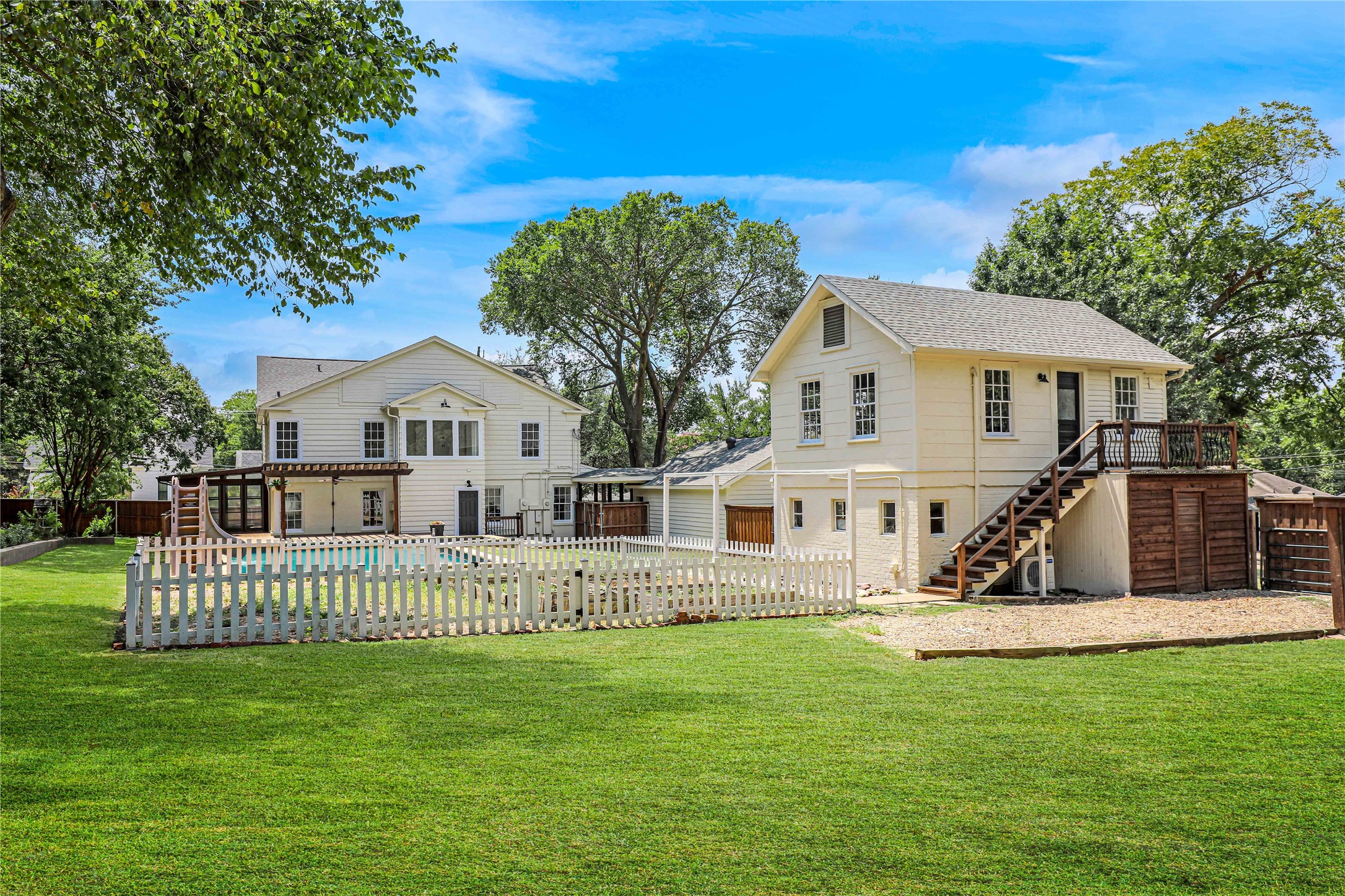 1102 Howell Street Mckinney TX 75069