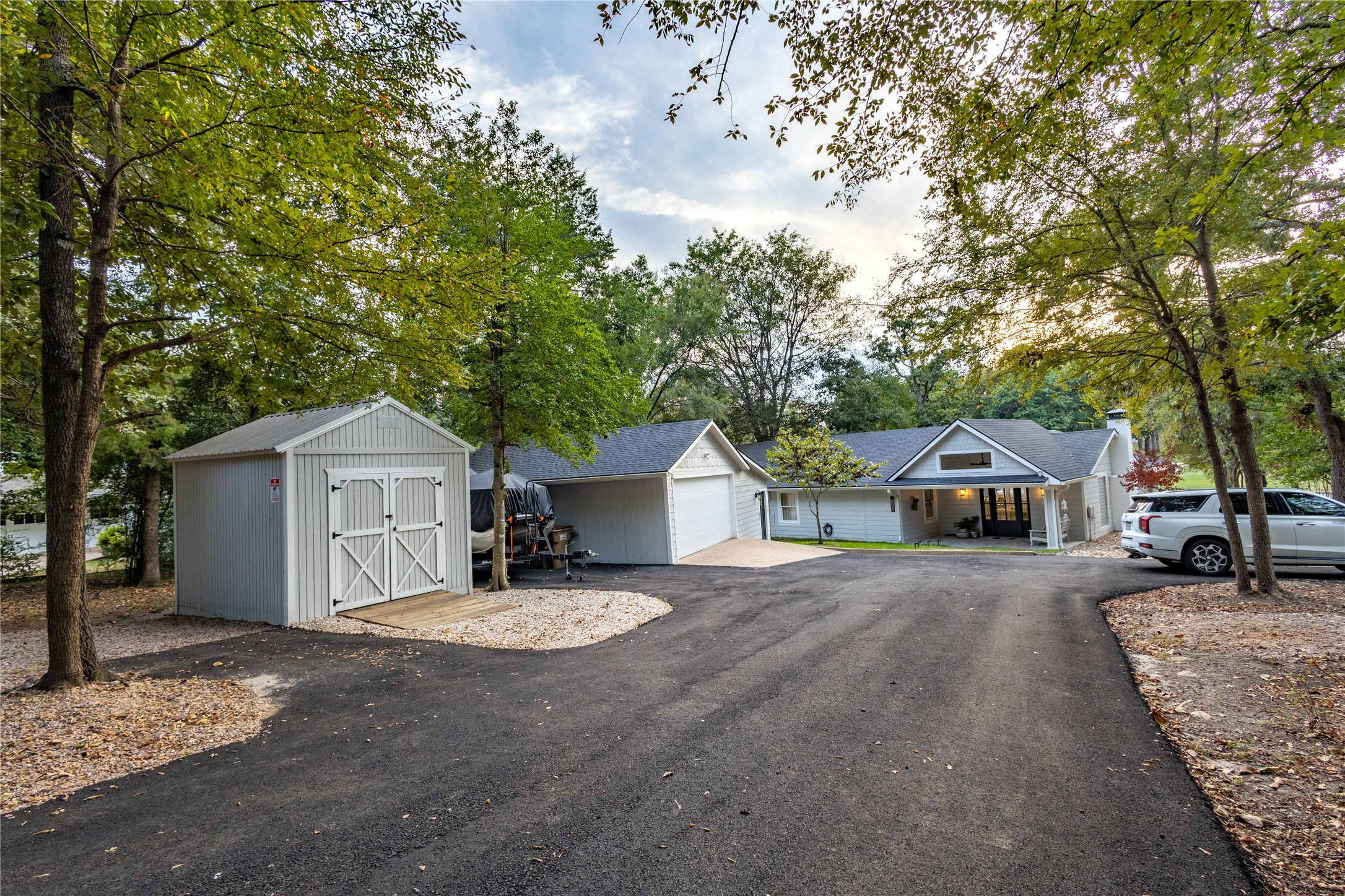 125 Rainbow Cove Holly Lake Ranch TX 75765