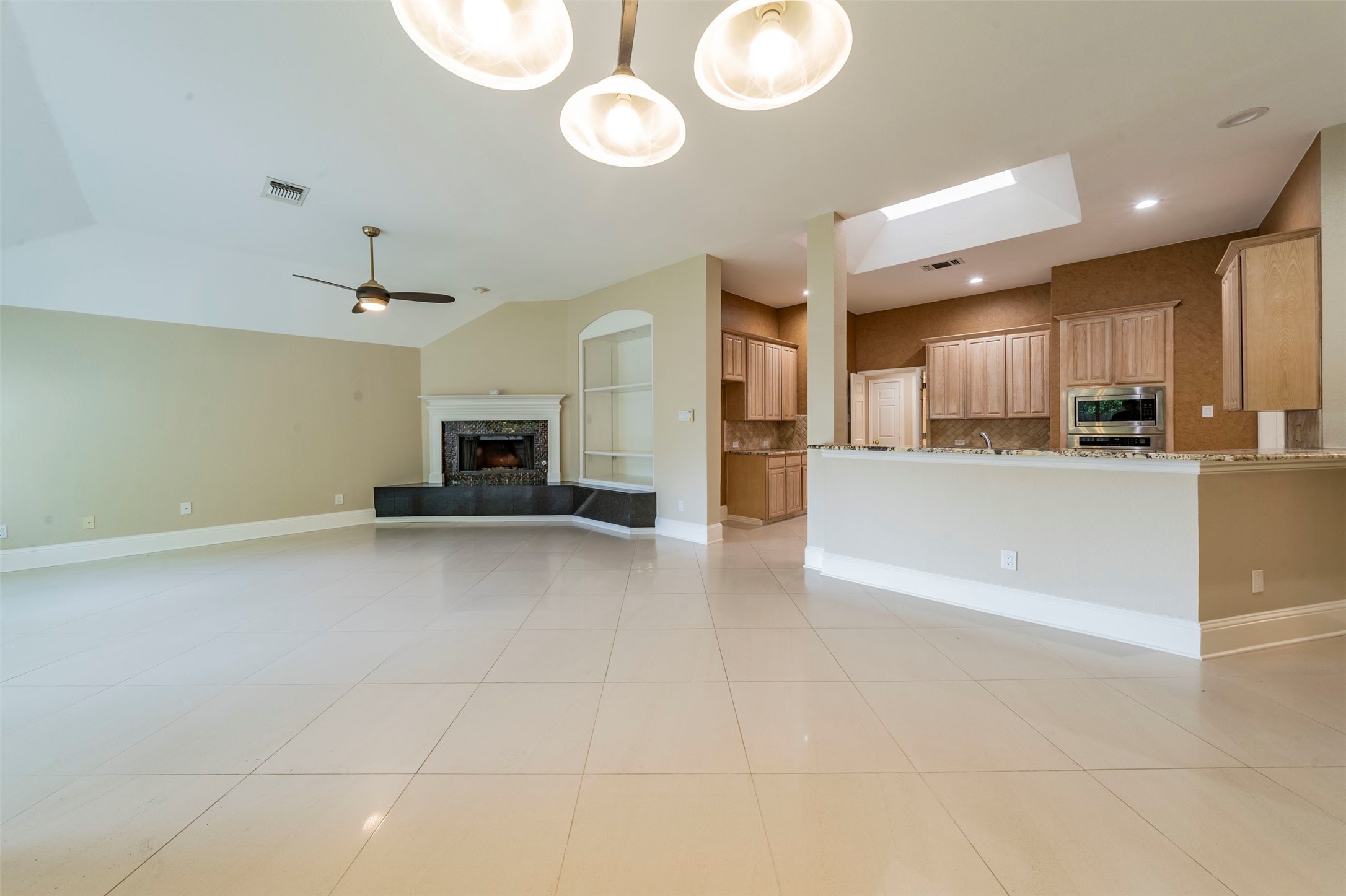 2231 Templeton Drive Arlington TX 76006