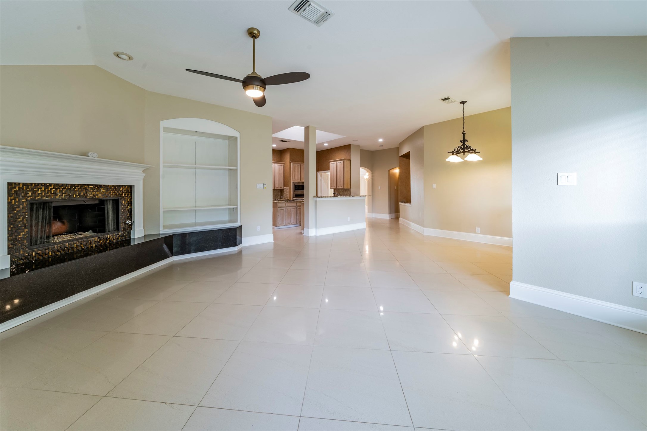 2231 Templeton Drive Arlington TX 76006