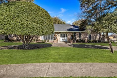 801 Colchester Street Garland TX 75040