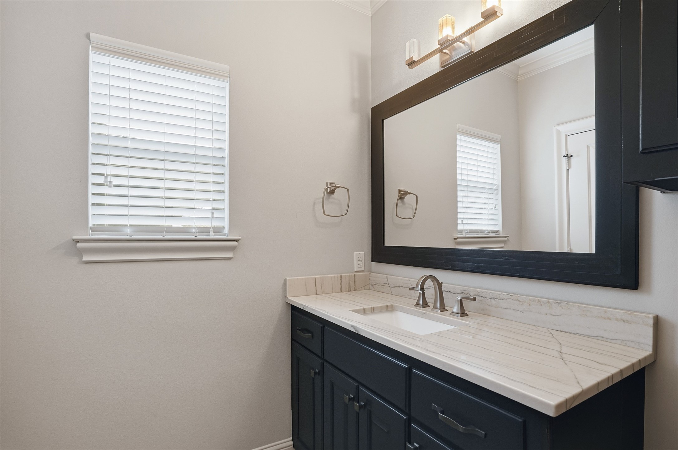 6714 Williamson Road Dallas TX 75214