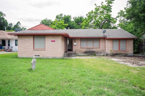 2114 Blake Avenue Dallas TX 75228