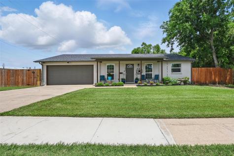 201 E Eller Avenue Crowley TX 76036