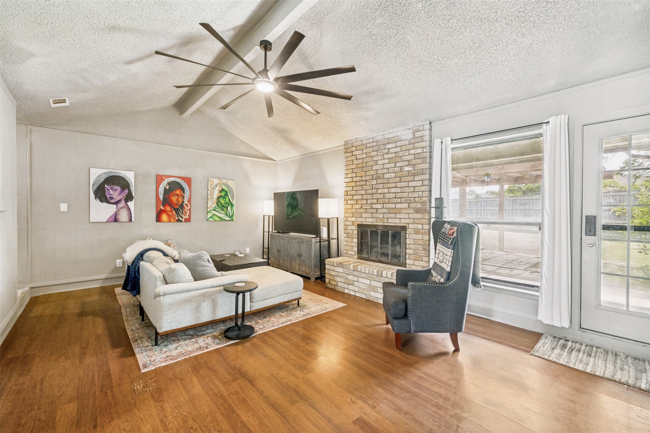 2204 Park Springs Court Arlington TX 76013