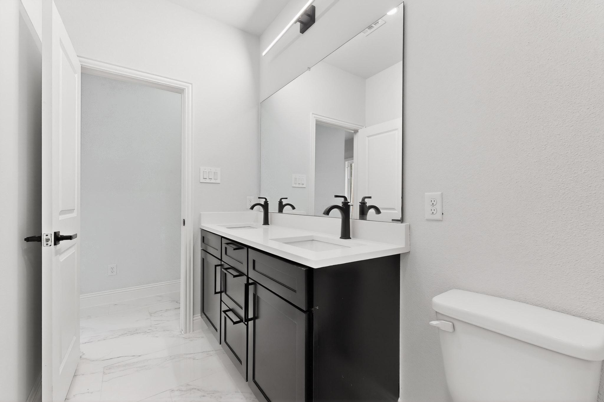 404 Luzon Street Tool TX 75143
