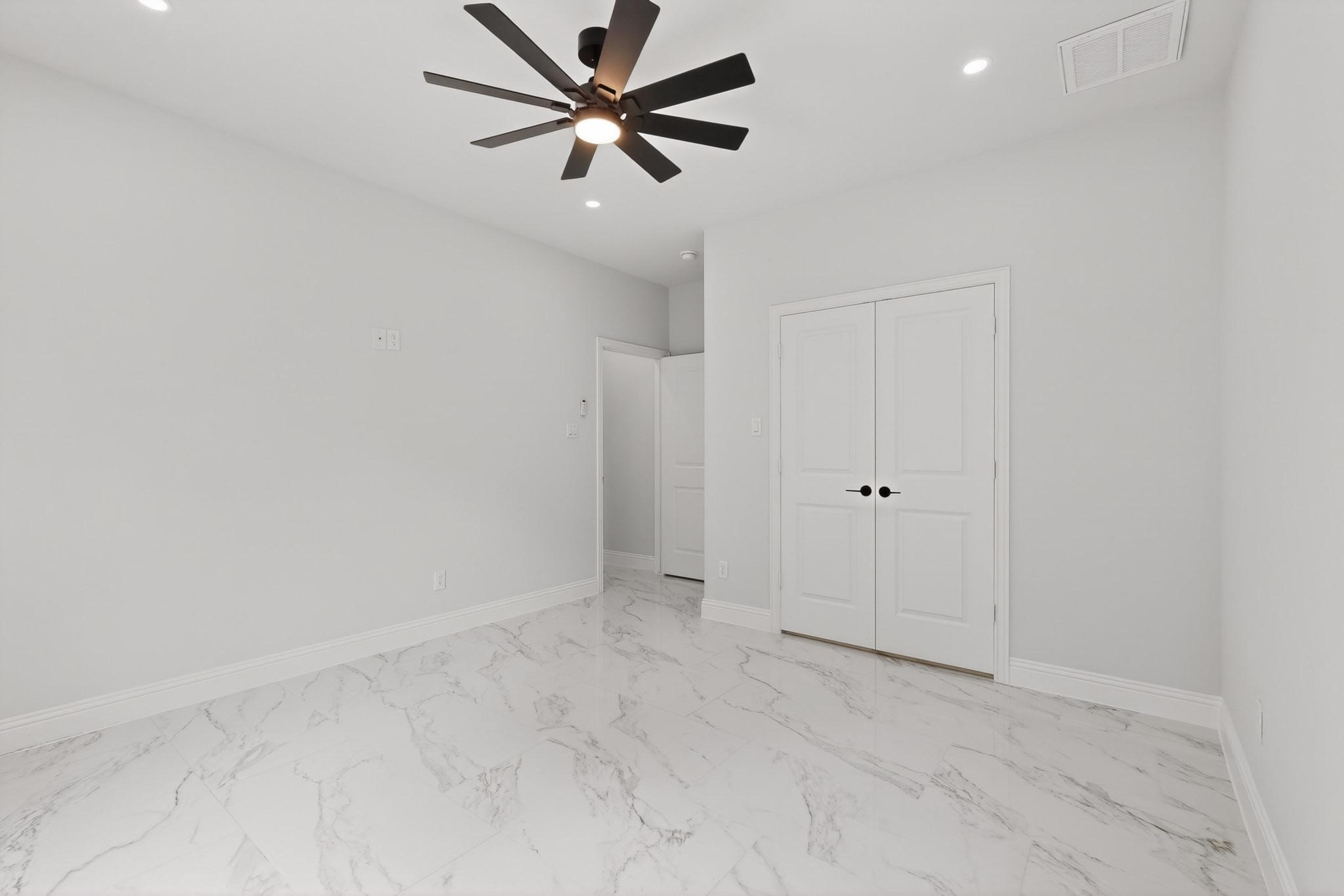 404 Luzon Street Tool TX 75143