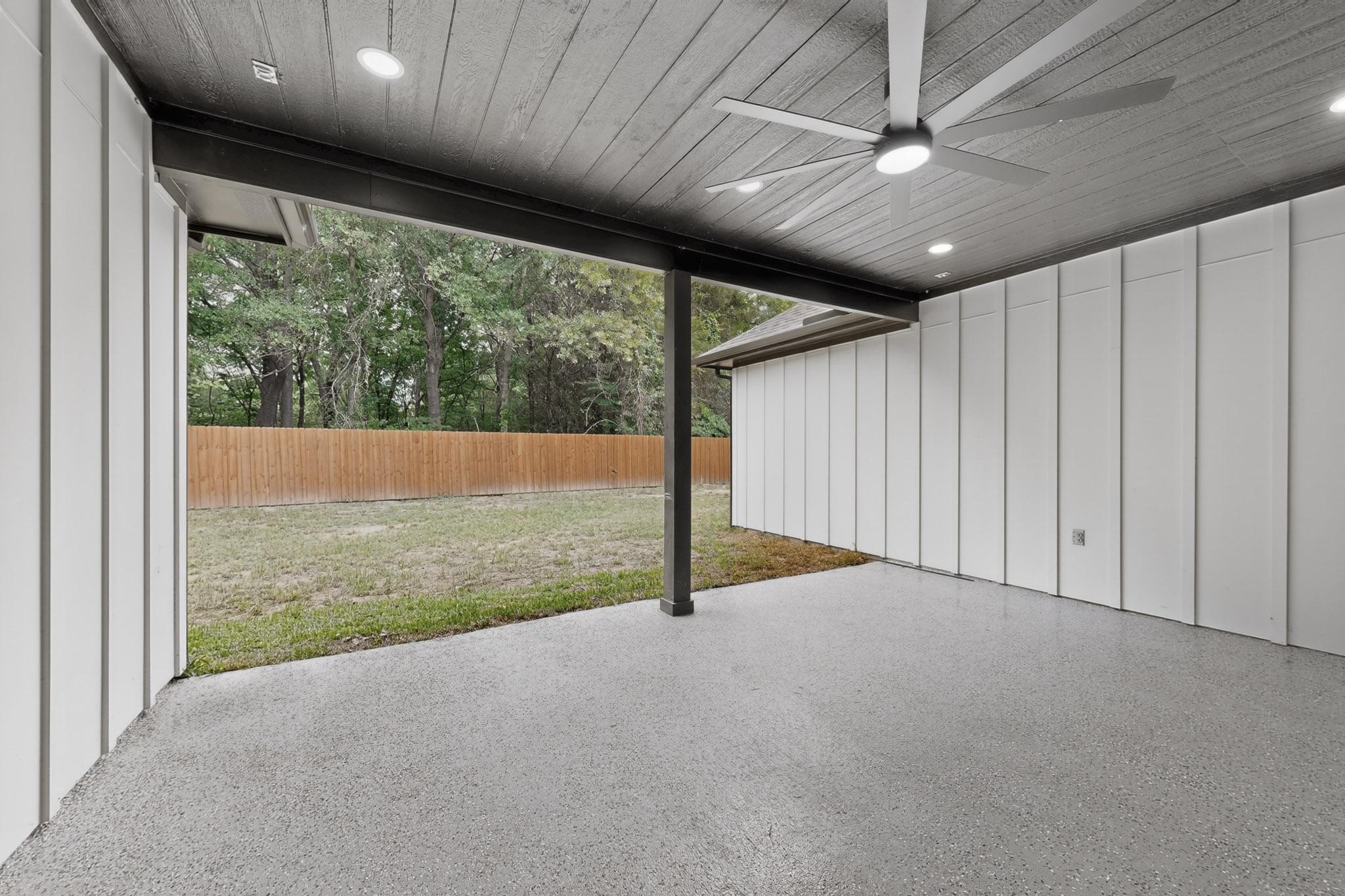 404 Luzon Street Tool TX 75143